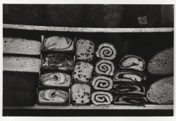 adanvc:  Cakes in Window. New York, 1937.