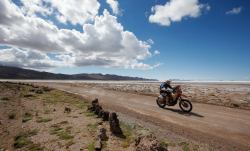 realidad-retorcida:   Dakar Rally 2014 en Uyuni, Bolivia.  