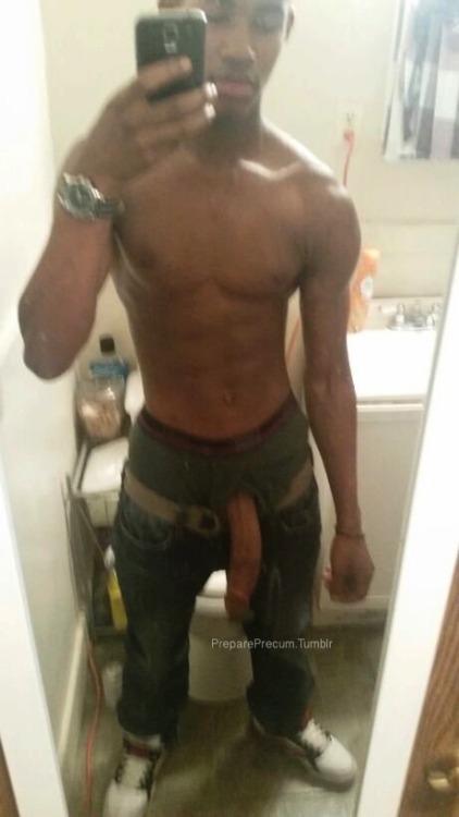 bboy727:  iwillsuckit4you:  prepareprecum:  19 year old from the Bronx   Sexy Motherfuckah  Fine ass big ass dick I never bottom before but I have to give it up to him damn