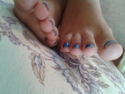 Teen Feet :)