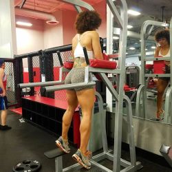 Fitness girl with muscular calves full gallery : http://www.her-calves-muscle-legs.com/2017/03/tay-muscular-calves.html