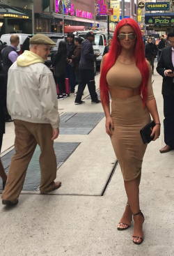 beabetterbimbo:  daddyslittlefuckdolls:  Goddamn this bimbo’s body is on point. But this grandpa is on another level. Not even trying to be low-key. He just doesn’t care. Got his eyes locked on dat ass like a savage.When I’m that old, I’m not