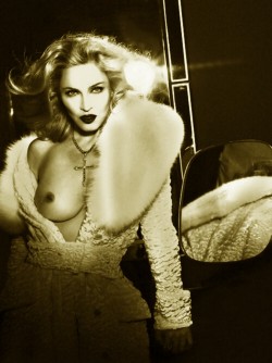 marc-ange-draco:  Madonna nude unseen  