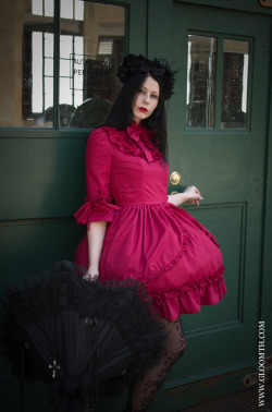 the-gloomth:  Gloomth’s “Sorrow&ldquo; dress! Available in 2 lengths and sizes XS-2XL (and made to measure). :) 