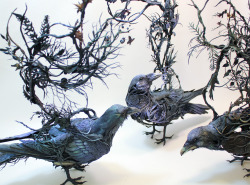 culturenlifestyle:  Surreal Animal Sculptures by Ellen Jewett  Artist Ellen Jewett’s surreal animal sculptures are a reflection of her extensive background in anthropology, medical illustration, exotic animal care, and surprisingly stop-motion animation.