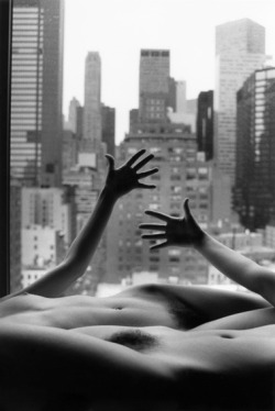 justine-36:  Deux nus à New York, 2002 Lucien Clergue 
