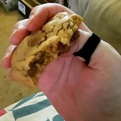 Nothing like homemade cookies. #famouschocchipcookies #homemade #instafood #instafoodie #food #foodie #foodporn #foodieporn #foodofinstagram #cookies #nothealthy #butdelicious #foodgasm #weightlossjourney #effyourbodystandards #effyourbeautystandards