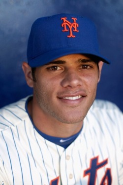 papibeat:  Anthony Recker- cute face, nice eyes, thick built and an ass you could feast on for a lifetime! 