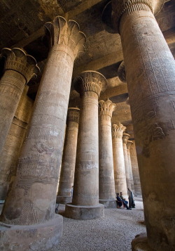 visitheworld:  Pillars at the Temple of Khnum in Esna, Egypt (by Brian Ritchie). 