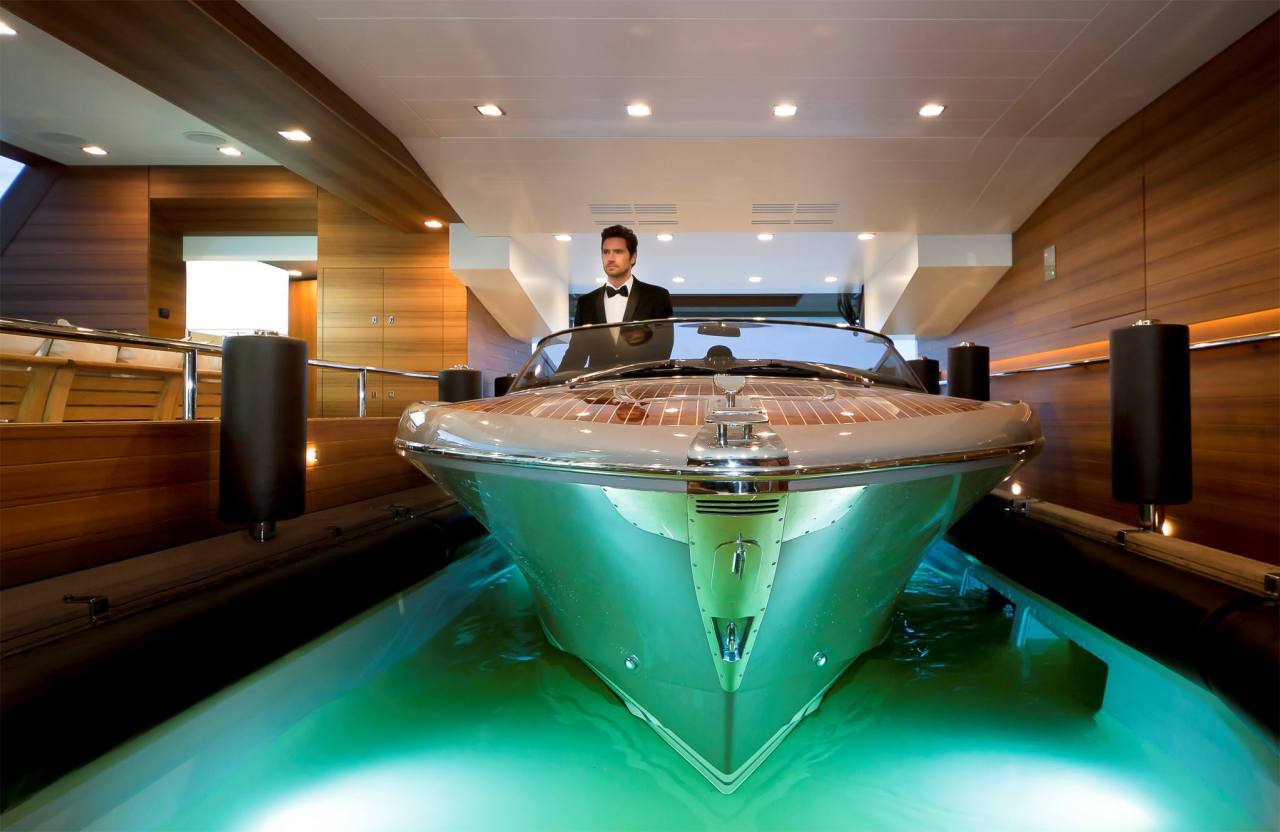 moody-yachts-france:  Motor Yacht J’ADE - Awesome Tender Garage! 