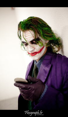 thecyberwolf:  Joker Cosplay by Chris Vernel (Carancerth)  This guy looks really great