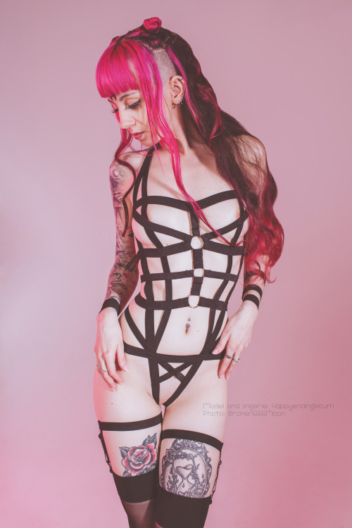 @happyendingscum in her amazing new   Camilla armour harness. This item is     available for purchase!