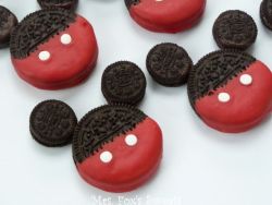 wwfandomw:  Mickey Mouse CookiesIngredients:regular