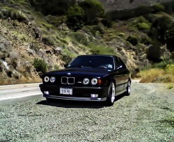 bmwusam:  Just a few of my favorite shots of this beautiful E34 ///M5 I had.
