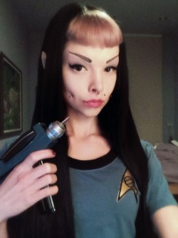 Cosplay-Paradise:  [Self] My Vulcan Brings All The Trekkies To The Yard, And They’re