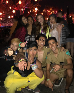 😊Thankful for spreadinf and receiving good vibes last night ! Yal are amazing and beautiful and never forget that! Happy Halloween!  #plur (at Escape)