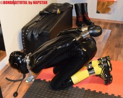 bondagetotal:  fullrubber - chastity - hands &amp; feeds in chains - arrived at its place  