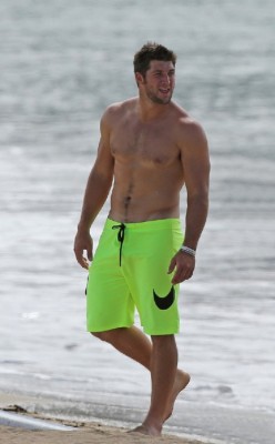 hotguysabound:  This is Tim Tebow, right? 