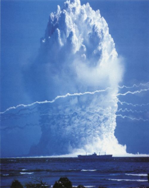 US atomic test, Pacific Ocean -  1958. Nudes &amp; Noises  