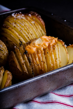 foodffs:  Hasselback potatoes Really nice recipes. Every hour. Show me what you cooked! 