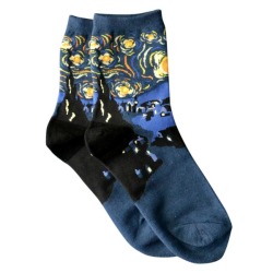 wickedclothes:    We’re giving away this set of classic art ankle socks! It only takes a few seconds of your time to enter. (Don’t want to take the chance? Buy them here!) Winner receives these four pairs of ankle socks featuring The Starry Night,