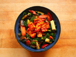 Garden-Of-Vegan:  Stir-Fried Vegetables (Broccoli, Carrots, Red And Green Bell Pepper,