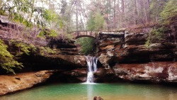 freespiritw0lf:  madlori:Pics from last weekend’s hike.  Hocking Hills, Ohio.   I didn’t know Ohio was more than just corn fields wtf where has this been hiding from me?!