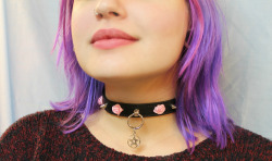teacupunk:  kittensplaypenshop:  One of the new items in mine and Jessica’s shop,modelled by Kat! :3 This is faux leather- not real!  Adjusts from 11.5 to 15 inches &lt;3  This collar is gorgeous 