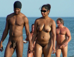 mixedgendernudity:  Romantic nude stroll at the beach