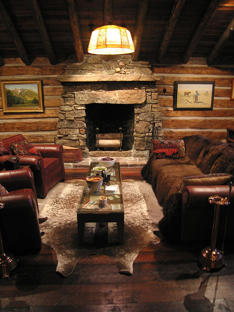 roadhawg1:  chillypepperhothothot:  Party 7.6.06 - Lone Tree Ranch MT 051 by LoneTree21 on Flickr.  Looks inviting.. 
