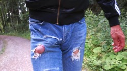 wetting ripped jeans cock out boy outdoor- more wetting pix-&gt;http://femboydl.tumblr.com/archive