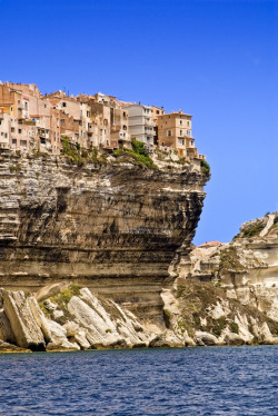 Livin’ on the edge (Bonifacio, Corsica, France)