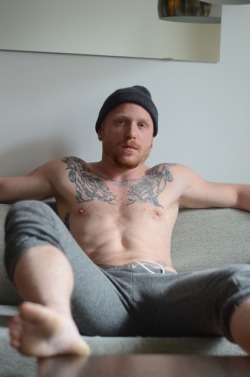 theyoungdomfltop:  get over here boy- get between my legs- im gonna rub your face in my crotch while i watch tv so you never forget what a real man smells like.  