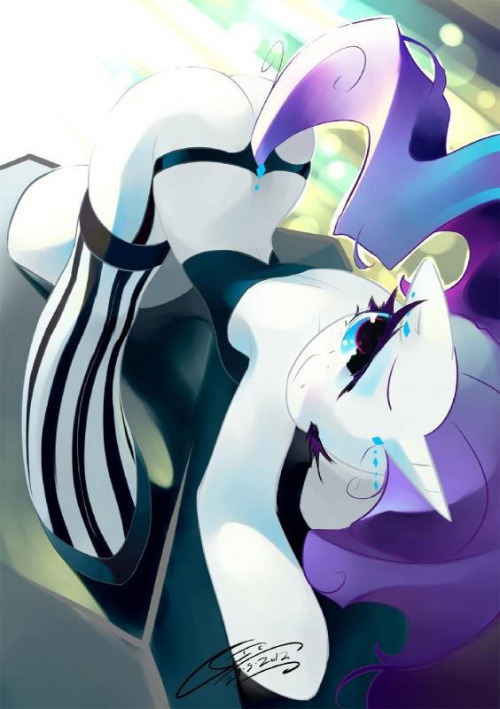 Rarity, have some pride… Let the others have some time with you. - ZiD