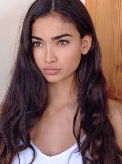 farsheen:  Part Indian/Australian model Kelly Gale from sweden 