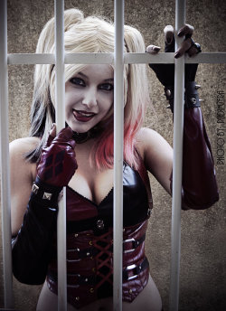 jointhecosplaynation:  Harley Quinn by Shermie