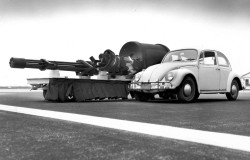 A-10&rsquo;s GAU-8 meets VW beetle