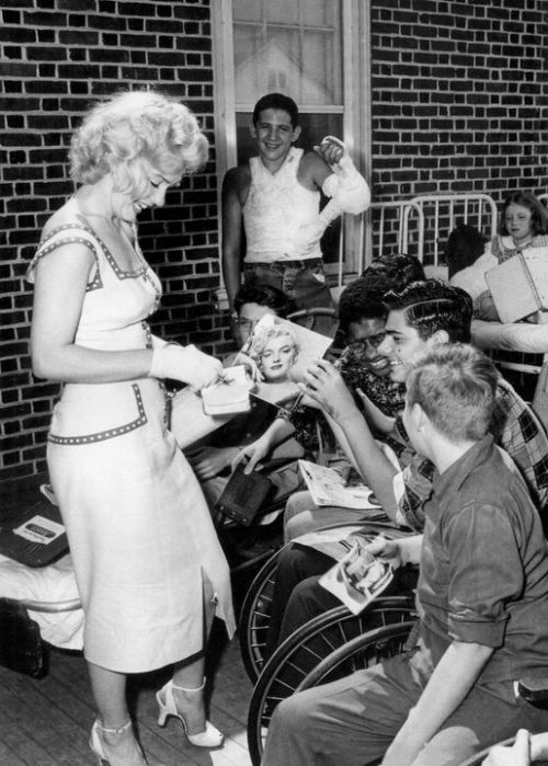 Marilyn Monroe visiting the Children’s Hospital in Atlantic City, August 1952. Nudes &amp; Noises  