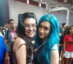 #queenb #BGS #brasilgameshow #bomdia #bhs2015 #hairstyle #bluehair #cute queen, você é um amor de pessoa 💙😍 (em Brasil Game Show)