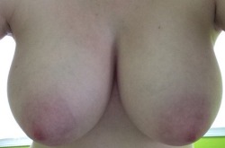 achypno:  kinkk-girl1995:  Who wants to suck on my big perky titties???  Yes yes yrs yes