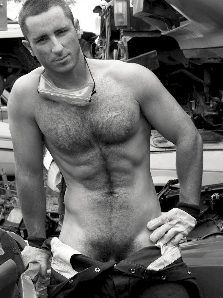 le-mannerbund:  Aaron by Paul Freeman for Playgirl. B&amp;W pics.  Visit and