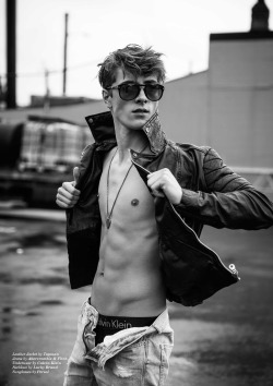 strangeforeignbeauty:  Frank Rossi at IMG by Andrew Parsons for Yearbook Fanzine #11