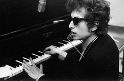 rollingstone:  Bob Dylan’s 1965 classic “Like a Rolling Stone” finally has an official video. Created by the digital agency Interlude, the video is interactive, allowing viewers to flip through 16 television channels as a variety of television