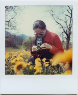 Lomographicsociety:  Scan-It-Yourself — Scanning Polaroids There Are Two Main Philosophies