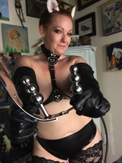 kittydenied:  More latex panties pics. :) This time I tried them on with my pink ‘Fancy Leather’ belt. It’s the perfect shade of pink. OMG. I will take more pics of the pink belt soon.My black Fancy Leather belt has chains in the back and this