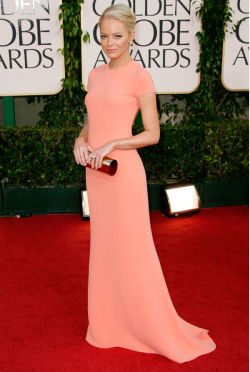 Sabreenbeshir:  Remember When Emma Stone Wore This Coral Dress To The Golden Globes