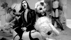 Look, I&rsquo;m not into wearing huge bunny heads, but if that&rsquo;s what it took for Marilyn Manson to spank me&hellip; well&hellip;&hellip;.swoon. 