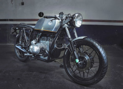 reactualization:  Inspired to build - Maverick BMW R100RS