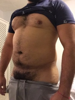 ariescub10:Be proud of your belly #tummytuesday 🐻