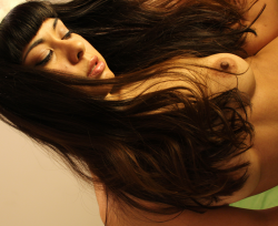 marissalynnla:  Look!  A recent photo.  I don’t know why, but I like it sideways.